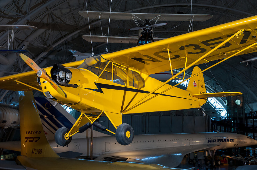 Piper J-3 Cub