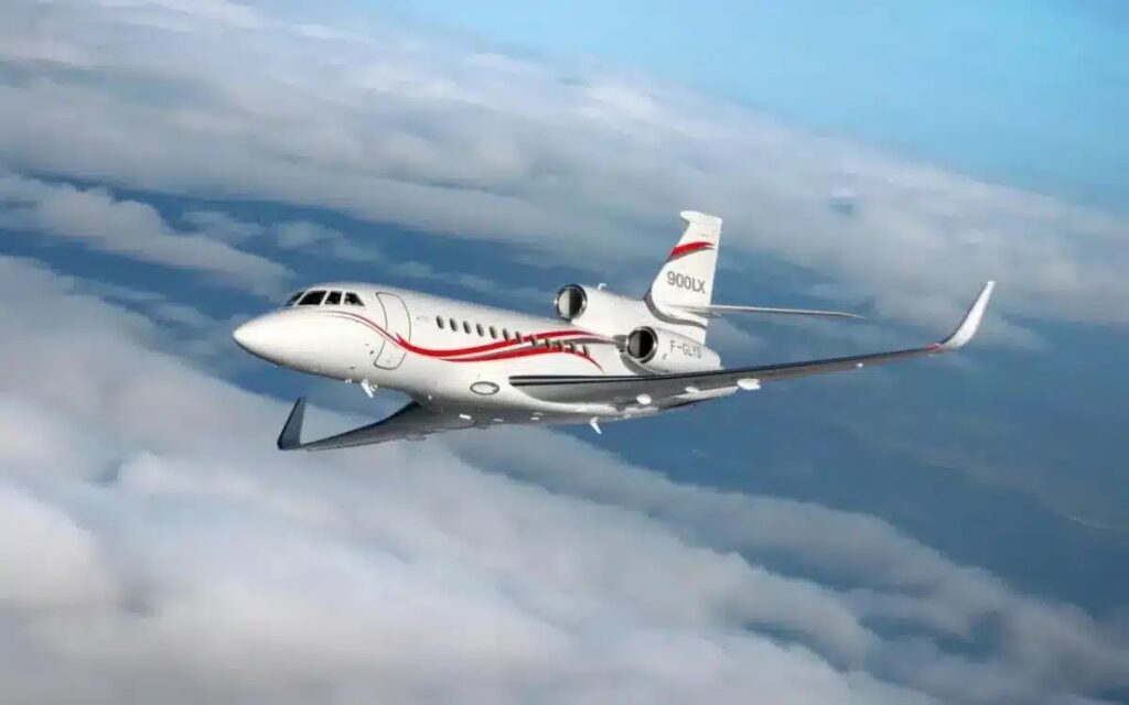 Dassault Falcon 900